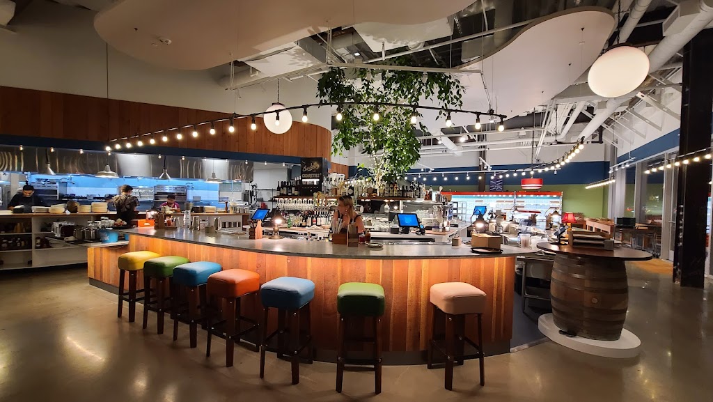 Chow | restaurant | 6000 Bollinger Canyon Rd Suite 1100, San Ramon, CA 94583, USA | 9253282469 OR +1 925-328-2469