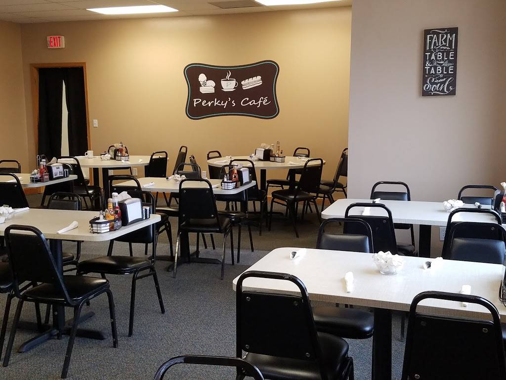 Perkys Cafe | restaurant | 15510 State Ave, Basehor, KS 66007, USA | 9137458409 OR +1 913-745-8409