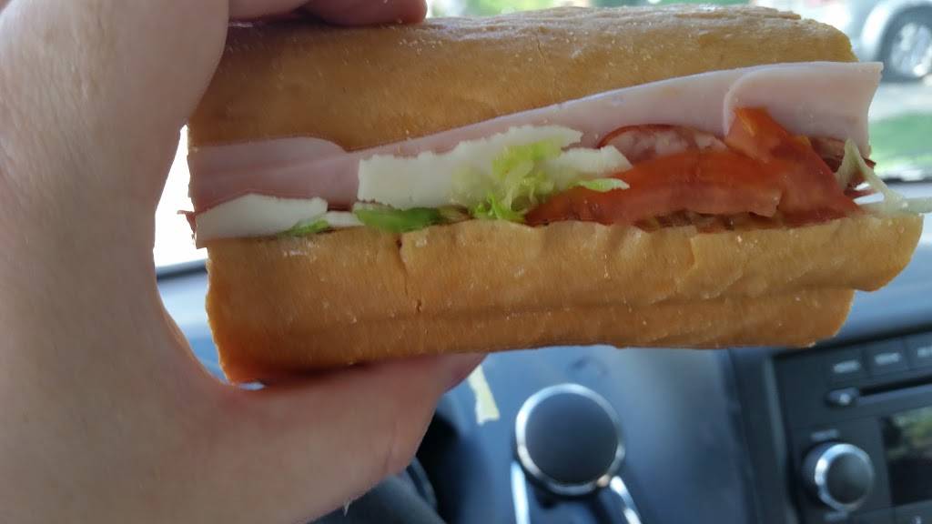 Alpine Food Shop | meal takeaway | 7538 W North Ave, Elmwood Park, IL 60707, USA | 7084533505 OR +1 708-453-3505