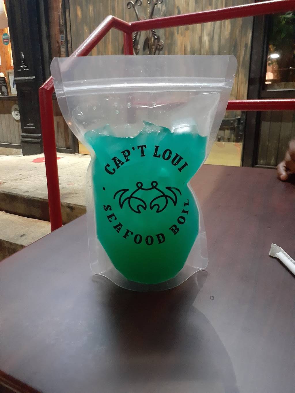 Capt Loui | restaurant | 2906 Frederick Douglass Blvd, New York, NY 10039, USA | 2122560008 OR +1 212-256-0008