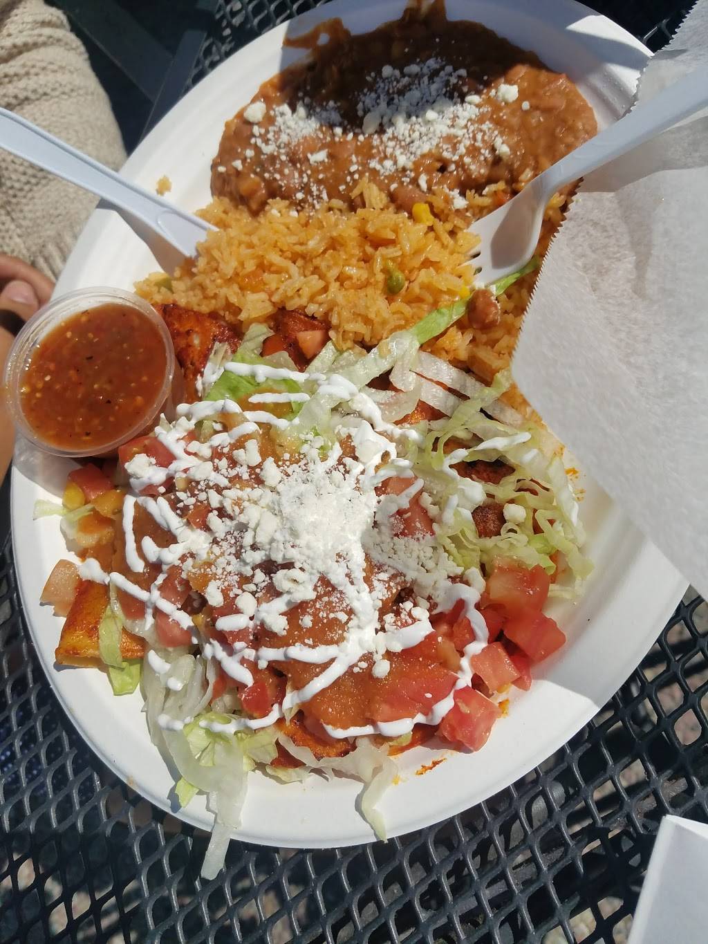 Mercado Del Sol | restaurant | 1450 Monument Blvd, Concord, CA 94520, USA | 9256768837 OR +1 925-676-8837