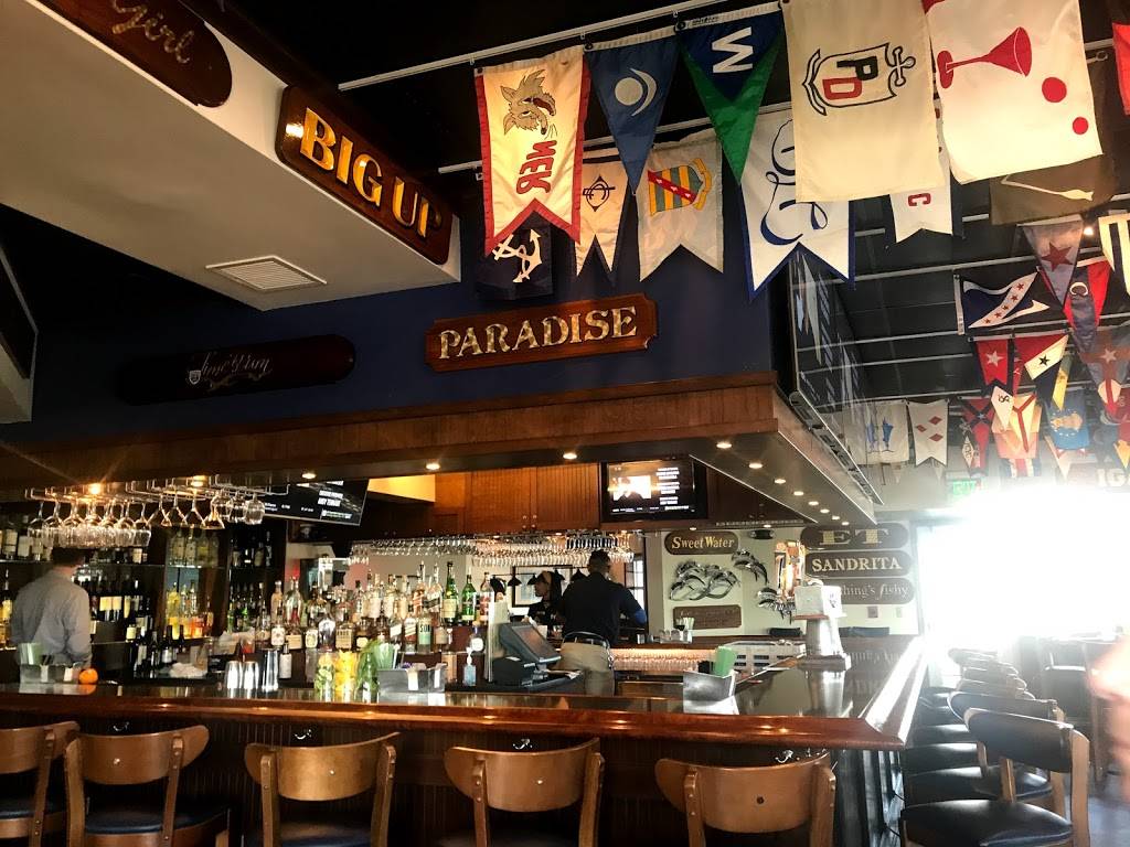 Burgee Bar | restaurant | Fishing Village Dr, Key Largo, FL 33037, USA | 3053672611 OR +1 305-367-2611