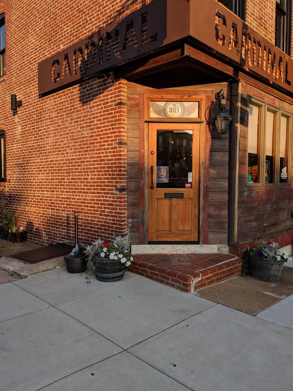 Cardinal Tavern | restaurant | 901 S Clinton St, Baltimore, MD 21224, USA | 4103277850 OR +1 410-327-7850