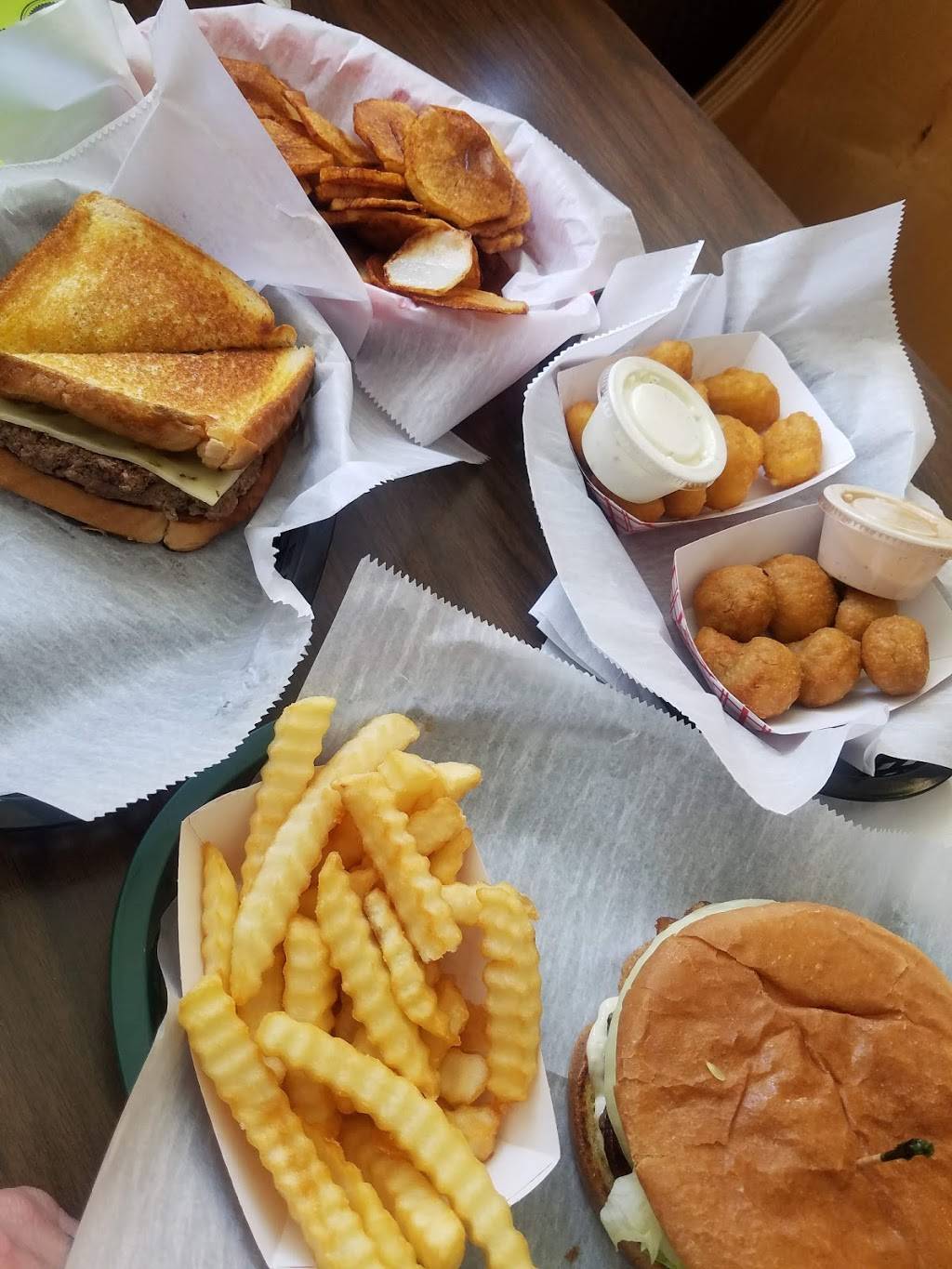 Snack Shack | restaurant | 904 Betsy Pack Dr, Jasper, TN 37347, USA | 4239428955 OR +1 423-942-8955