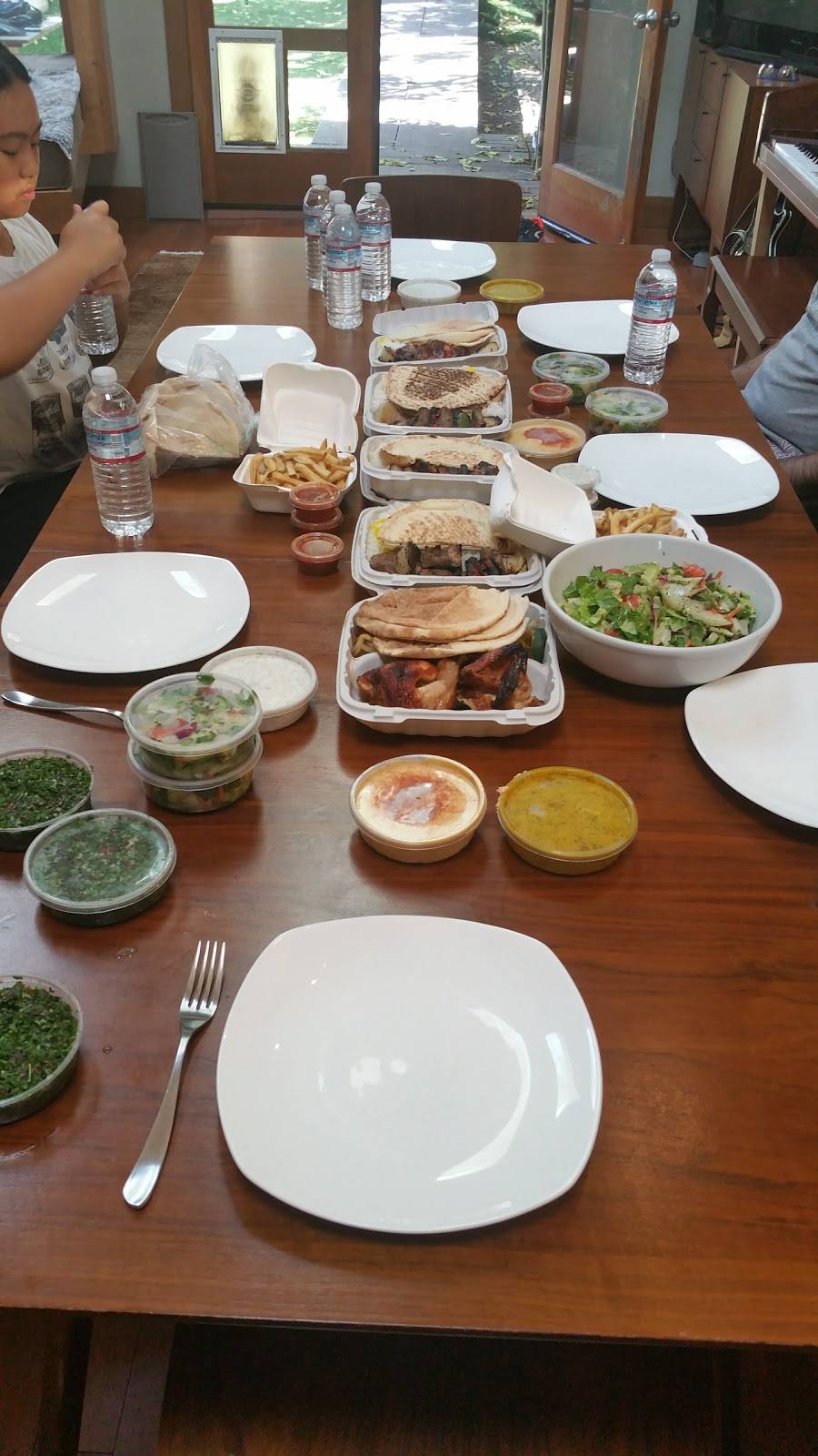 Bull&Dragon | restaurant | 1842 W Washington Blvd, Los Angeles, CA 90007, USA | 3233802970 OR +1 323-380-2970