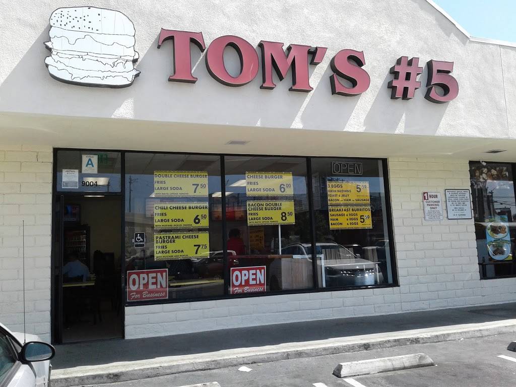 Toms Number 5 Chiliburgers | restaurant | 9004 Venice Blvd, Culver City, CA 90232, USA | 3102040225 OR +1 310-204-0225