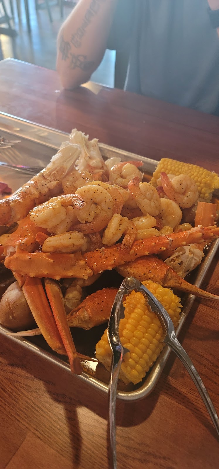 Ales Crab House | restaurant | 634 S China Lake Blvd C, Ridgecrest, CA 93555, USA | 7603842722 OR +1 760-384-2722