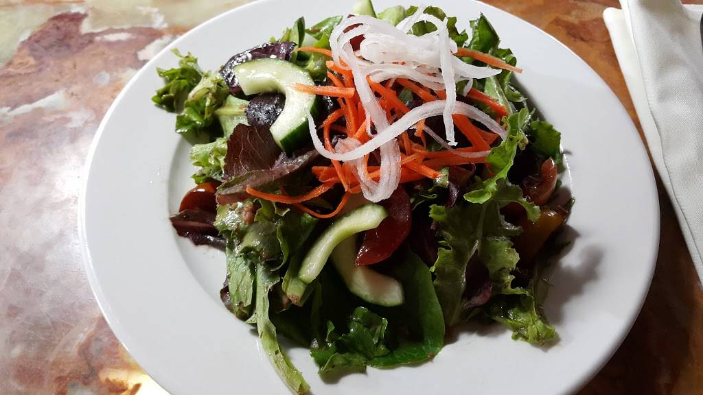 Giorgios | restaurant | 201 S Main St, Salinas, CA 93901, USA | 8318007573 OR +1 831-800-7573