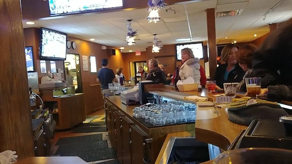 Sidekicks Bar & Grill | restaurant | 930 Main Ave, De Pere, WI 54115, USA | 9203369556 OR +1 920-336-9556