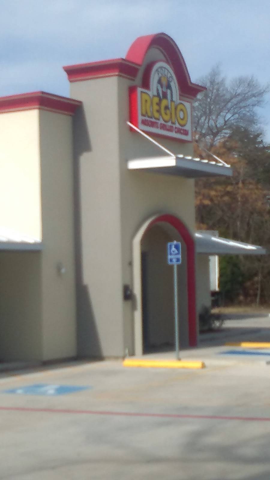 Pollo Regio | restaurant | 517 N Hampton Rd, DeSoto, TX 75115, USA | 9722173266 OR +1 972-217-3266