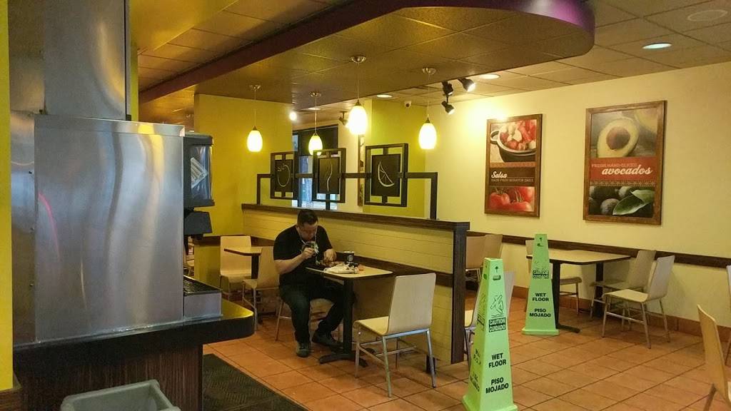 El Pollo Loco | restaurant | 13421 Newport Ave, Tustin, CA 92780, USA | 7144507090 OR +1 714-450-7090