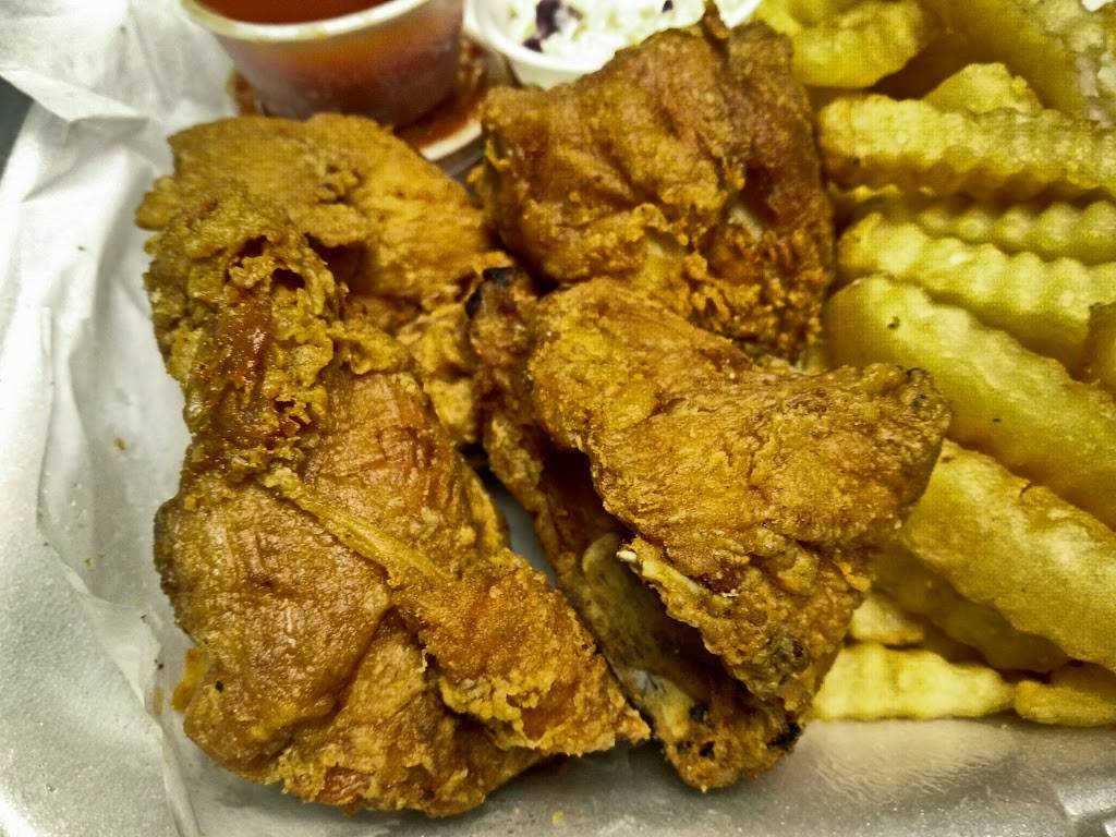 Taste Of Belize | restaurant | 2207 Grand Ave, Waukegan, IL 60085, USA | 8476729440 OR +1 847-672-9440