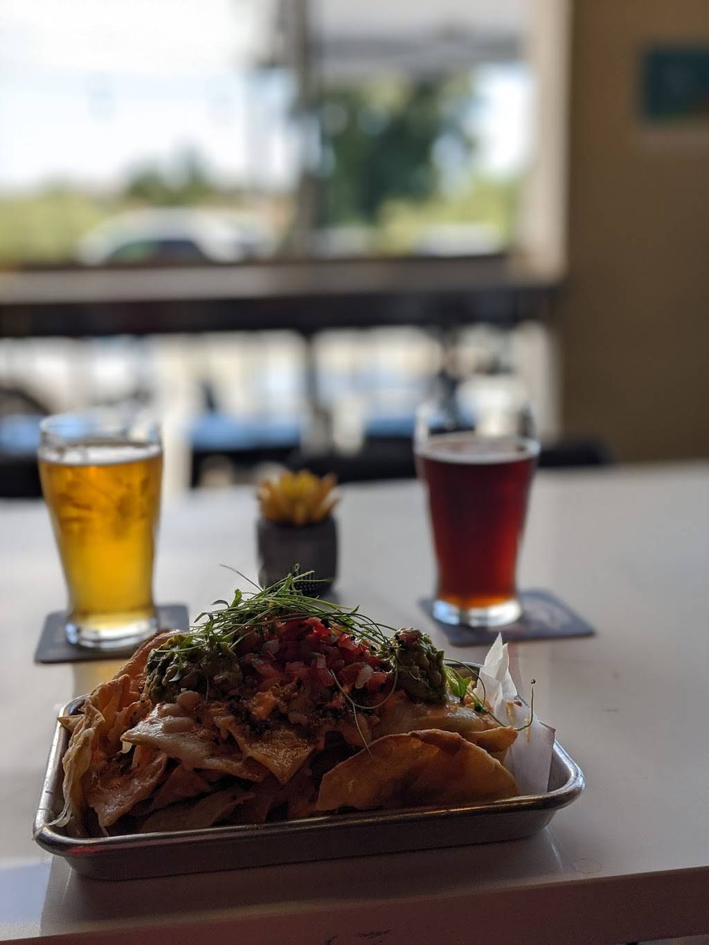 Humdinger Brewing | restaurant | 116 W Branch St STE C, Arroyo Grande, CA 93420, USA | 8056190808 OR +1 805-619-0808