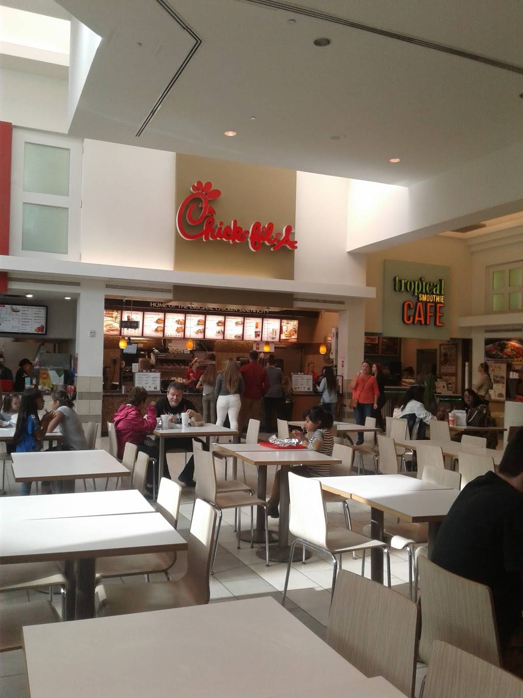 Chick-fil-A | restaurant | 27001 US-19 Ste 2089, Clearwater, FL 33761, USA | 7277960667 OR +1 727-796-0667