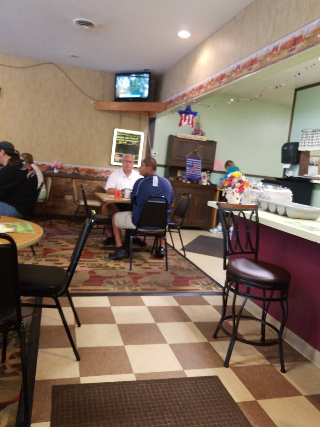 Shirleys Country Kitchen | restaurant | 5924 Old French Rd, Erie, PA 16509, USA | 8148688600 OR +1 814-868-8600