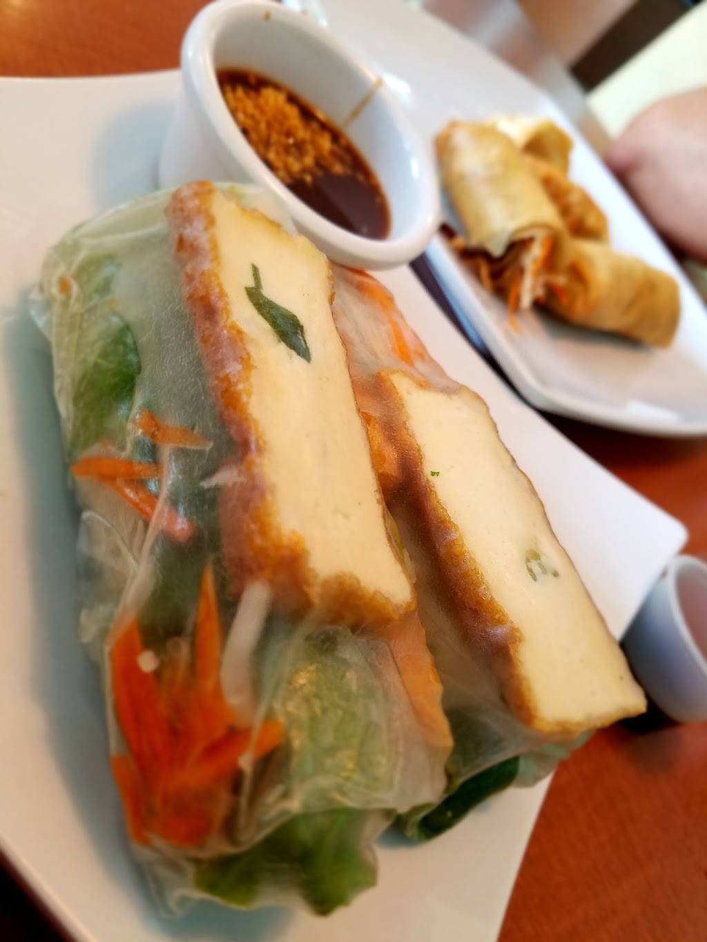 Pho Bowl Vietnamese Restaurant in Clearwater | restaurant | 1550 N McMullen Booth Rd F4, Clearwater, FL 33759, USA | 7272813039 OR +1 727-281-3039