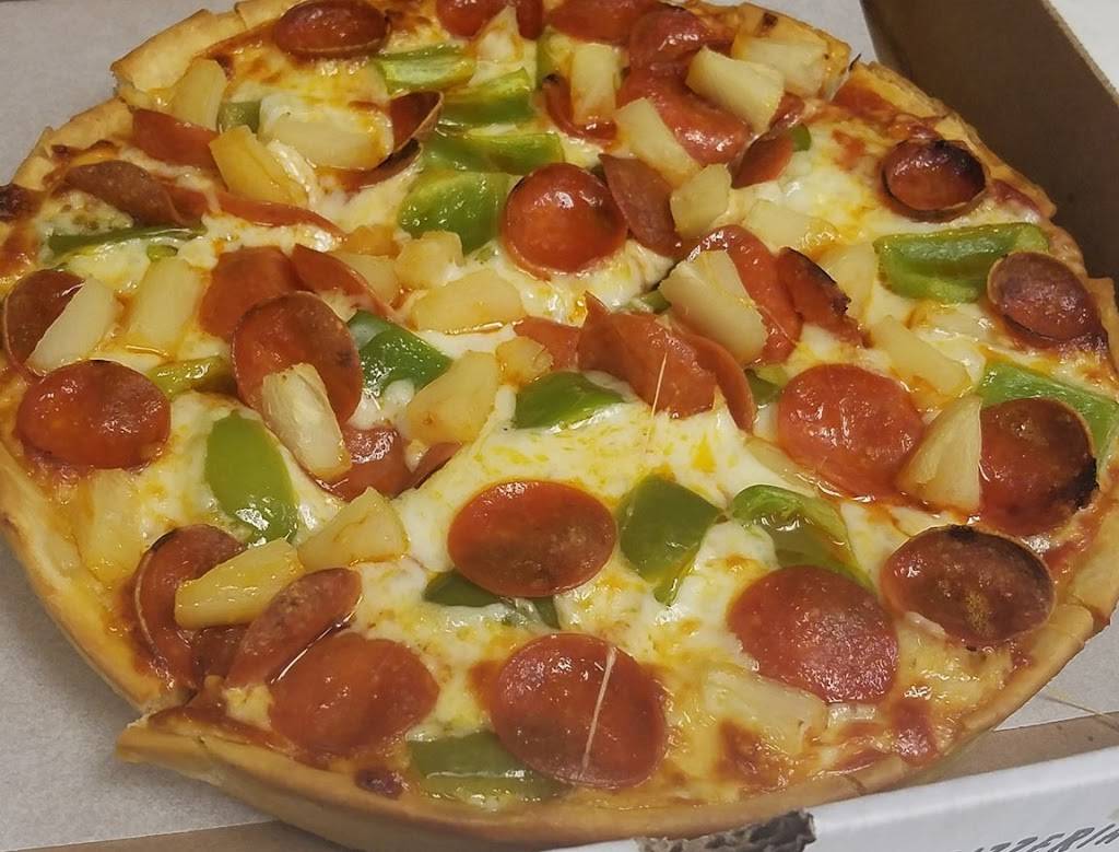 Doughy Paws Pizzeria | restaurant | 7232 Portage St NW, Massillon, OH 44646, USA | 3308800999 OR +1 330-880-0999