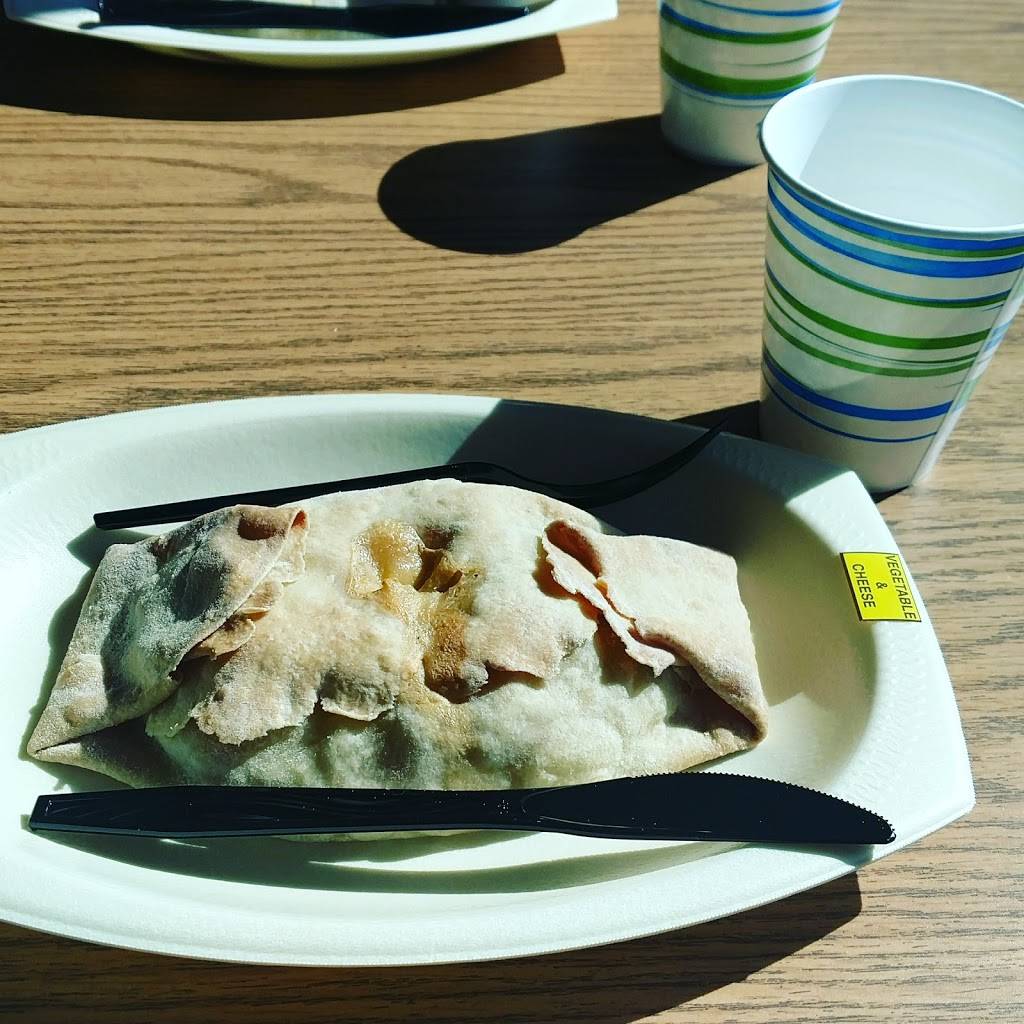 Mackinaw Pastie & Cookie Co | bakery | 698 US-2, St Ignace, MI 49781, USA | 9062985050 OR +1 906-298-5050