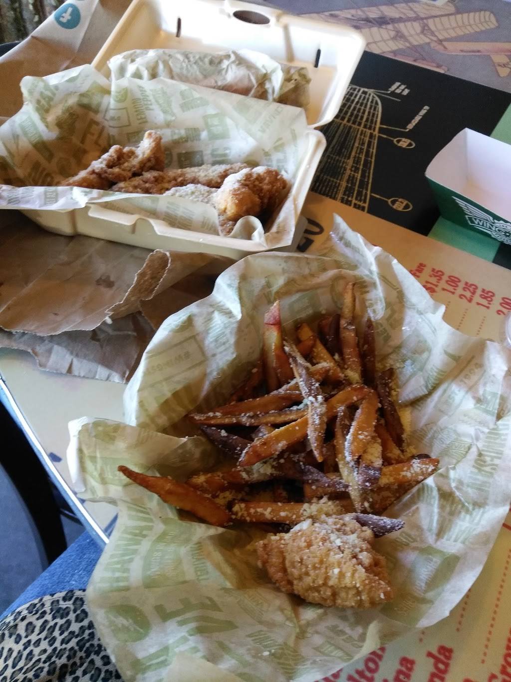 Wingstop | restaurant | 6402 I-45 g, La Marque, TX 77568, USA | 4099861000 OR +1 409-986-1000
