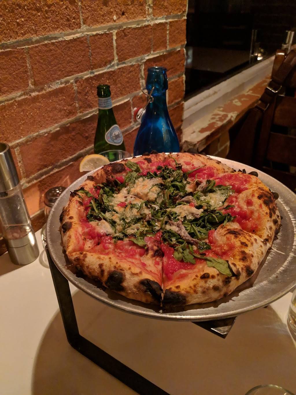 Falora Pizza | restaurant | 3000 E Broadway Blvd, Tucson, AZ 85716, USA | 5203259988 OR +1 520-325-9988