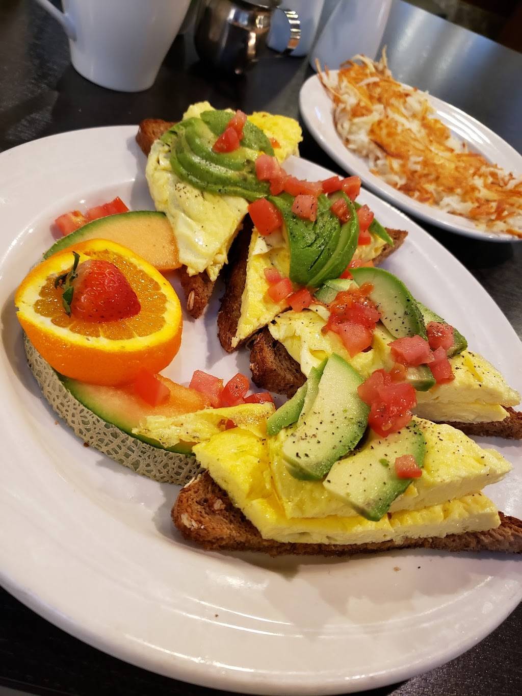 Bistro 880 | restaurant | 39900 Balentine Dr, Newark, CA 94560, USA | 5104132300 OR +1 510-413-2300