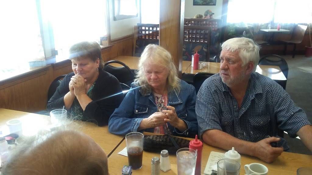 Mellors Family Restaurant | restaurant | 523 Wooster Rd, Loudonville, OH 44842, USA | 4199944551 OR +1 419-994-4551