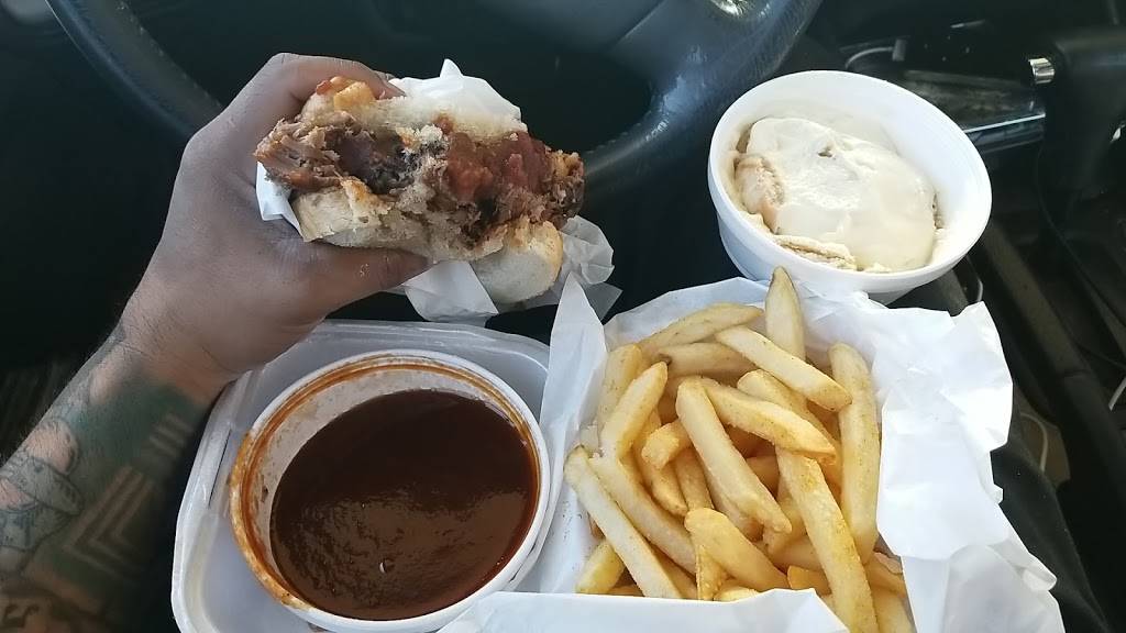 Smokey Joes BBQ | restaurant | 6407 S R. L. Thornton Fwy, Dallas, TX 75232, USA | 2143718081 OR +1 214-371-8081