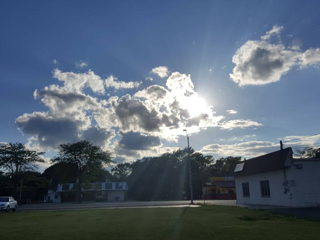 KFC | restaurant | 2359 Sheridan Rd, Zion, IL 60099, USA | 8478727273 OR +1 847-872-7273