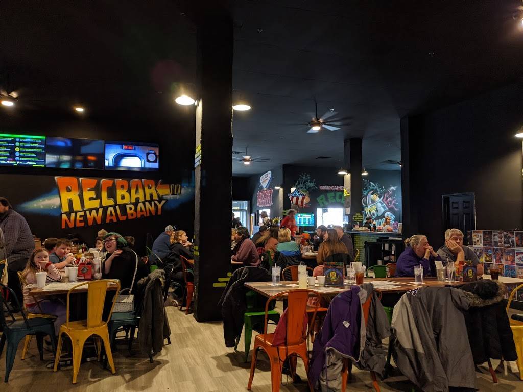 Recbar 812 | restaurant | 336 Pearl St, New Albany, IN 47150, USA | 8126705234 OR +1 812-670-5234
