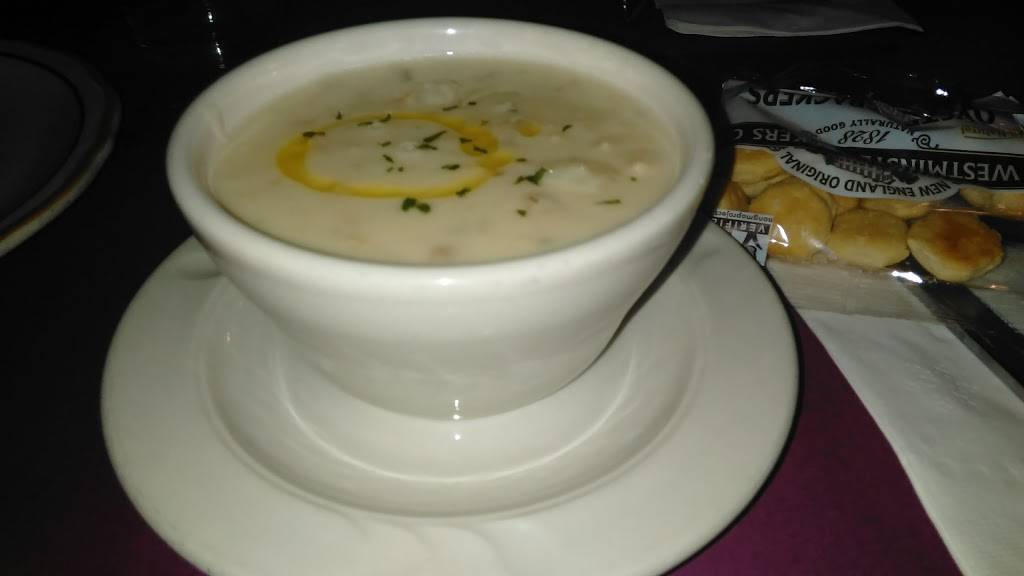 Genos Restaurant & Lounge | restaurant | 407 N Main St, Mansfield, MA 02048, USA | 5083398771 OR +1 508-339-8771