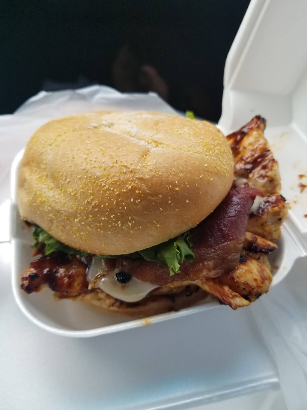 Big Bad Wolfs House of Barbeque | restaurant | 5713 Harford Rd, Baltimore, MD 21214, USA | 4104446422 OR +1 410-444-6422