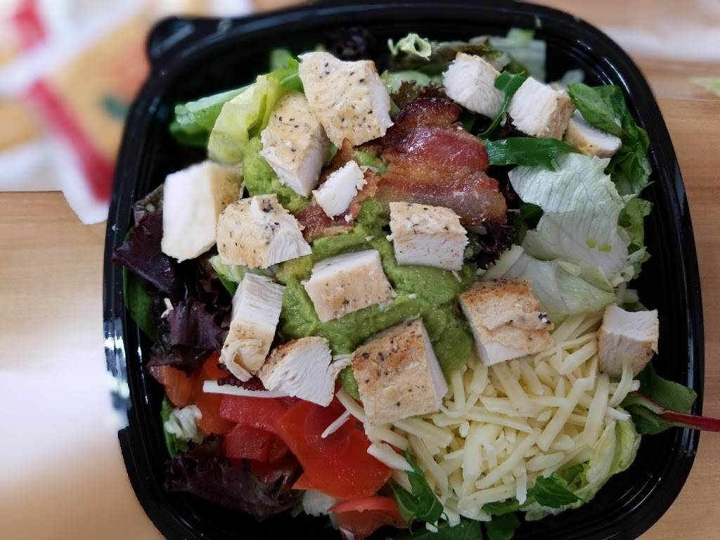 Wendys | restaurant | 5752 Airport Blvd, Austin, TX 78752, USA | 5125963087 OR +1 512-596-3087