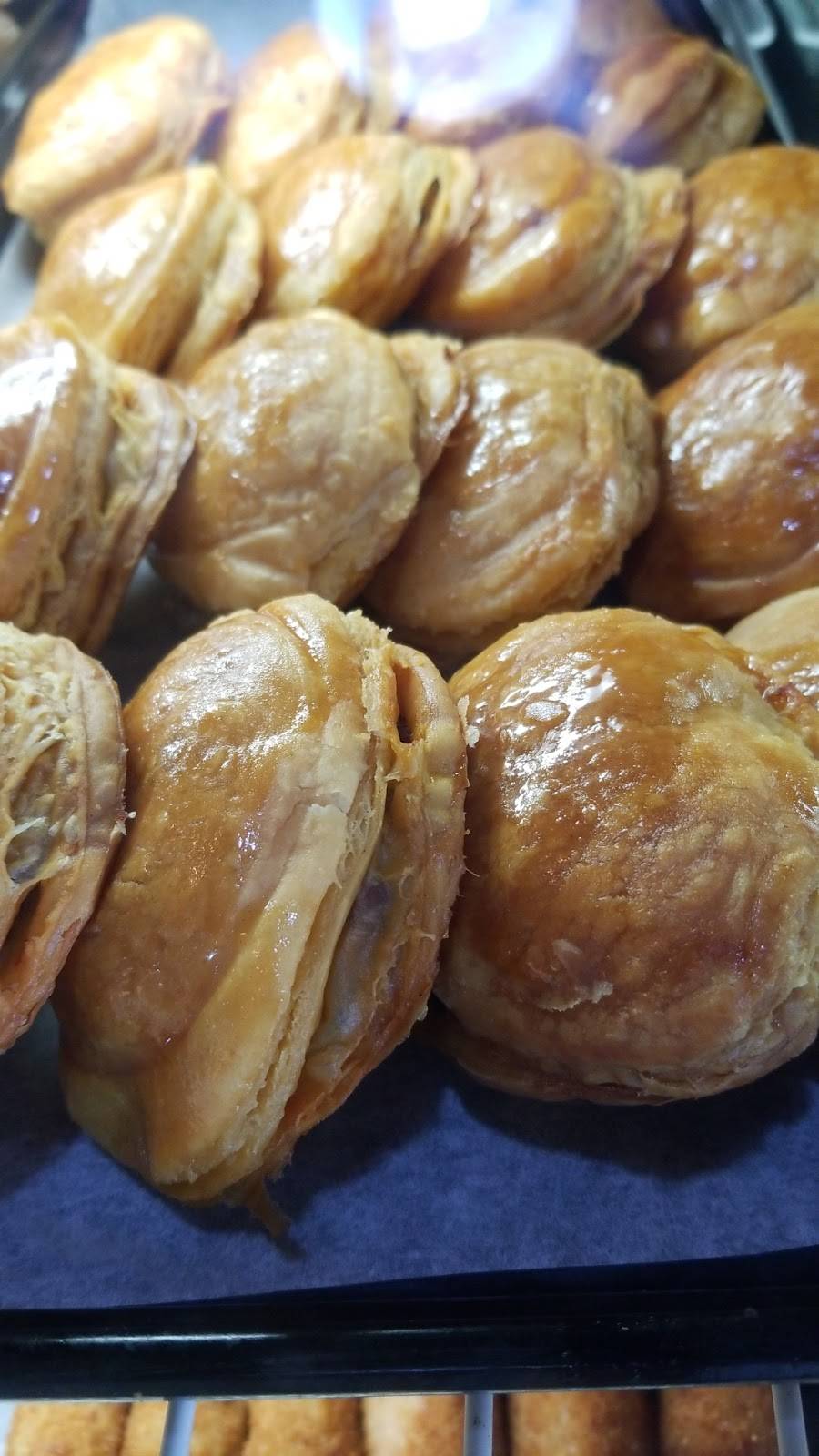 Pinecrest Bakery | bakery | 6718 SW 40th St, Miami, FL 33155, USA | 3056630318 OR +1 305-663-0318