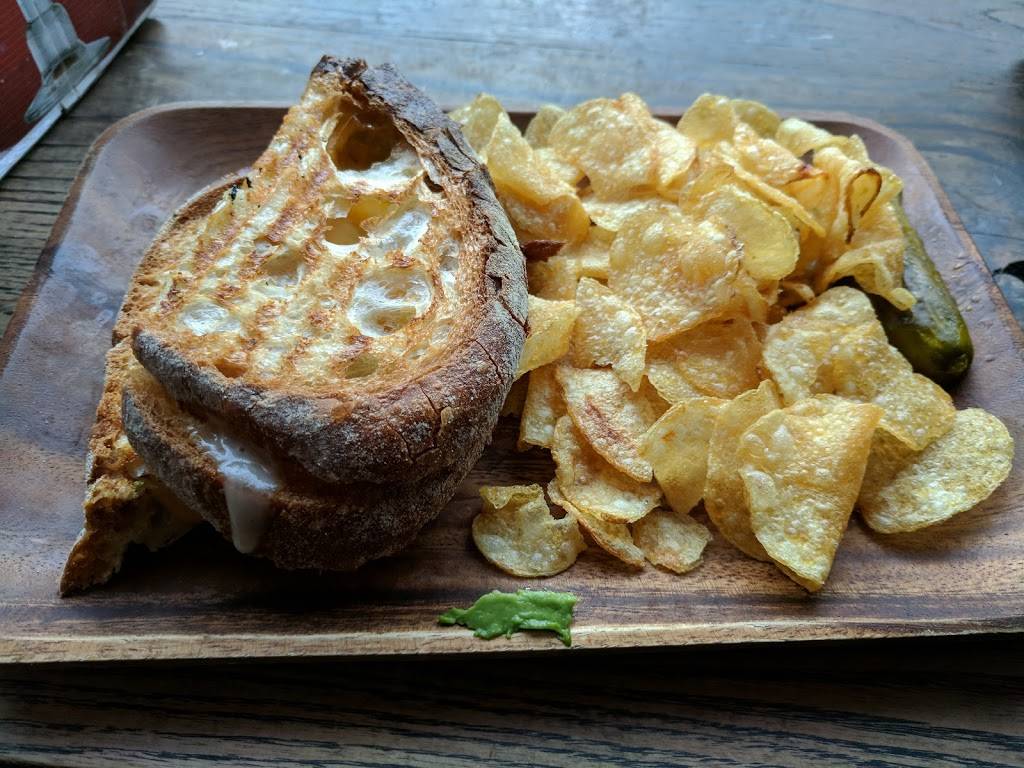 One Stop | restaurant | 134 Kingsland Ave, Brooklyn, NY 11222, USA | 7185990128 OR +1 718-599-0128