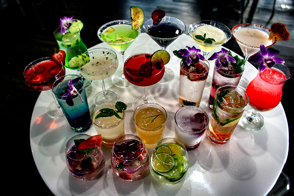 Pokesan | restaurant | 1513 Grand Blvd 2nd floor, Kansas City, MO 64108, USA | 8167016120 OR +1 816-701-6120