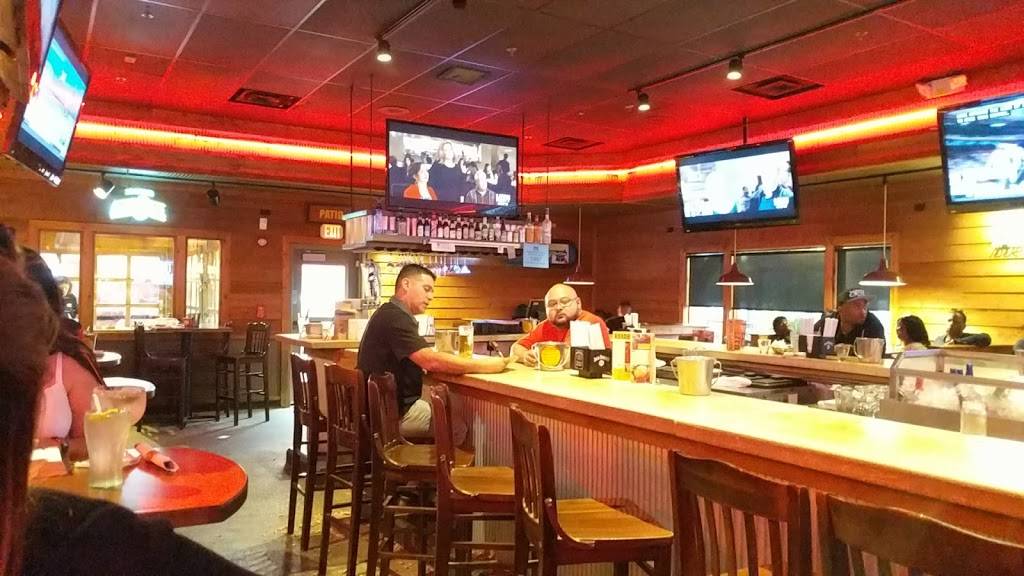 Logans Roadhouse | restaurant | 3060 Sand Lake Rd, Orlando, FL 32819, USA | 4073514599 OR +1 407-351-4599