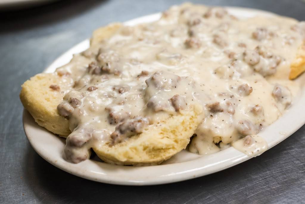 The Pickle Lounge and Northside Lanes | restaurant | 1776 Independence Parkway, Hartford City, IN 47348, USA | 7653474186 OR +1 765-347-4186