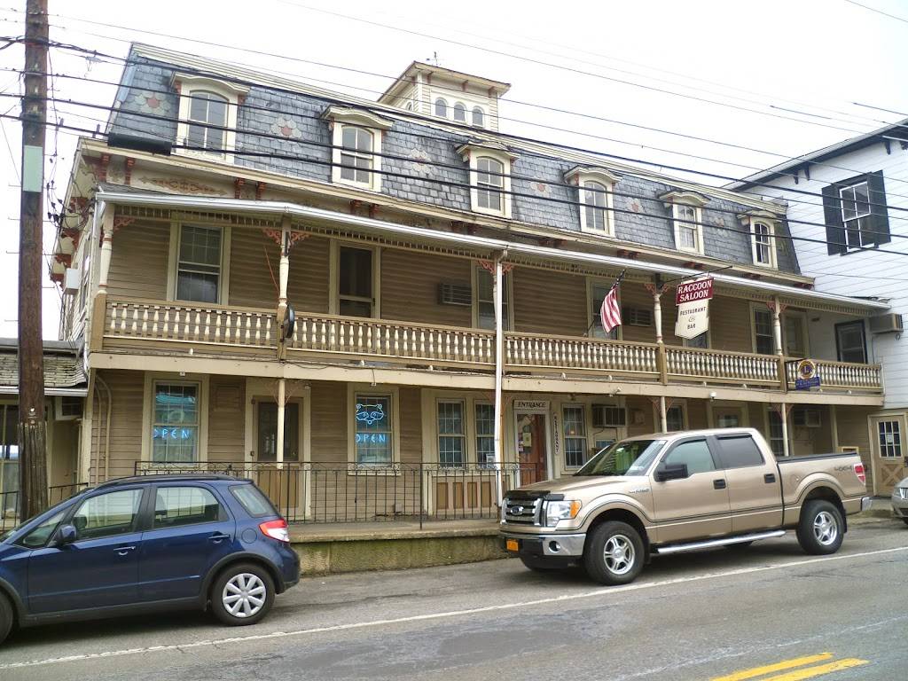 Raccoon Saloon | restaurant | 1330 Rte 9W, Marlboro, NY 12542, USA | 8452367872 OR +1 845-236-7872