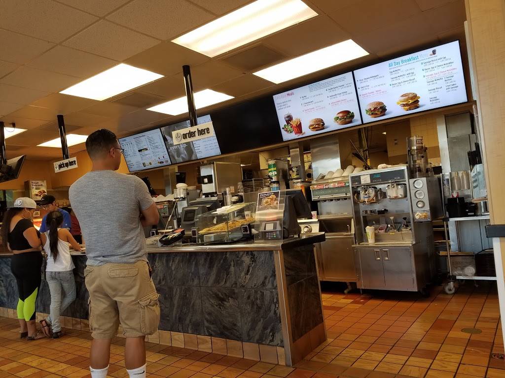McDonalds | cafe | 587 El Camino Real, South San Francisco, CA 94080, USA | 6505881881 OR +1 650-588-1881
