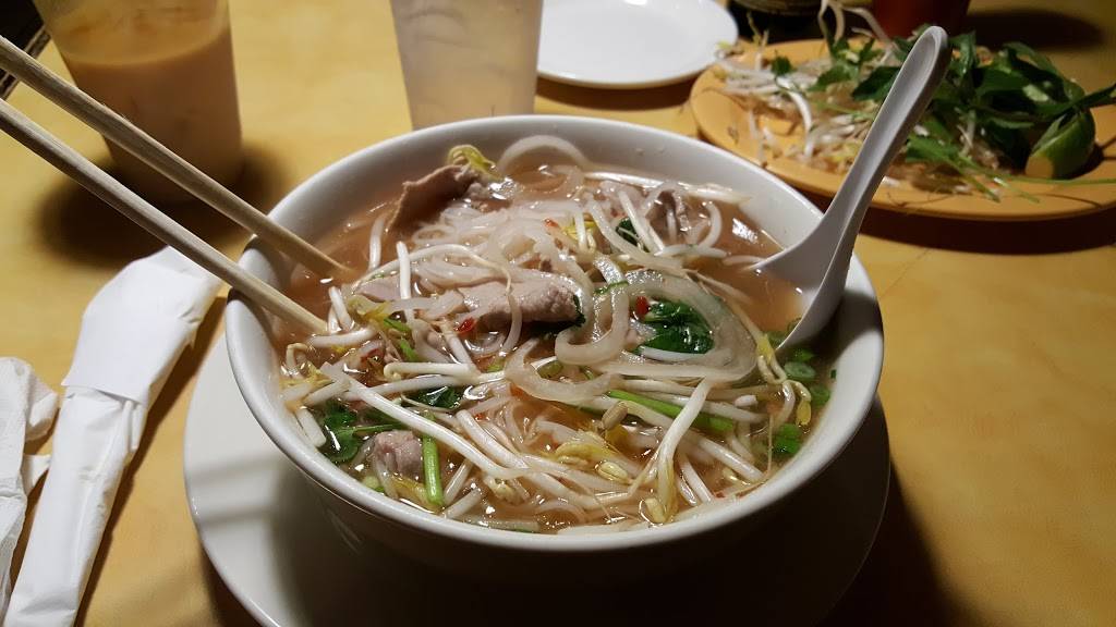 Saigon Cafe | restaurant | 12195 GA-92 # 132, Woodstock, GA 30188, USA | 7704153376 OR +1 770-415-3376