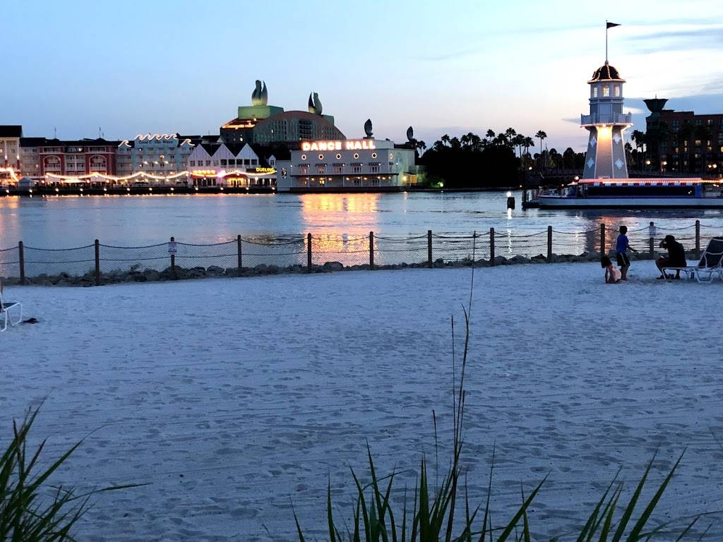 Beach Club Marketplace | restaurant | 1800 Epcot Resorts Blvd, Lake Buena Vista, FL 32830, USA | 4079395277 OR +1 407-939-5277