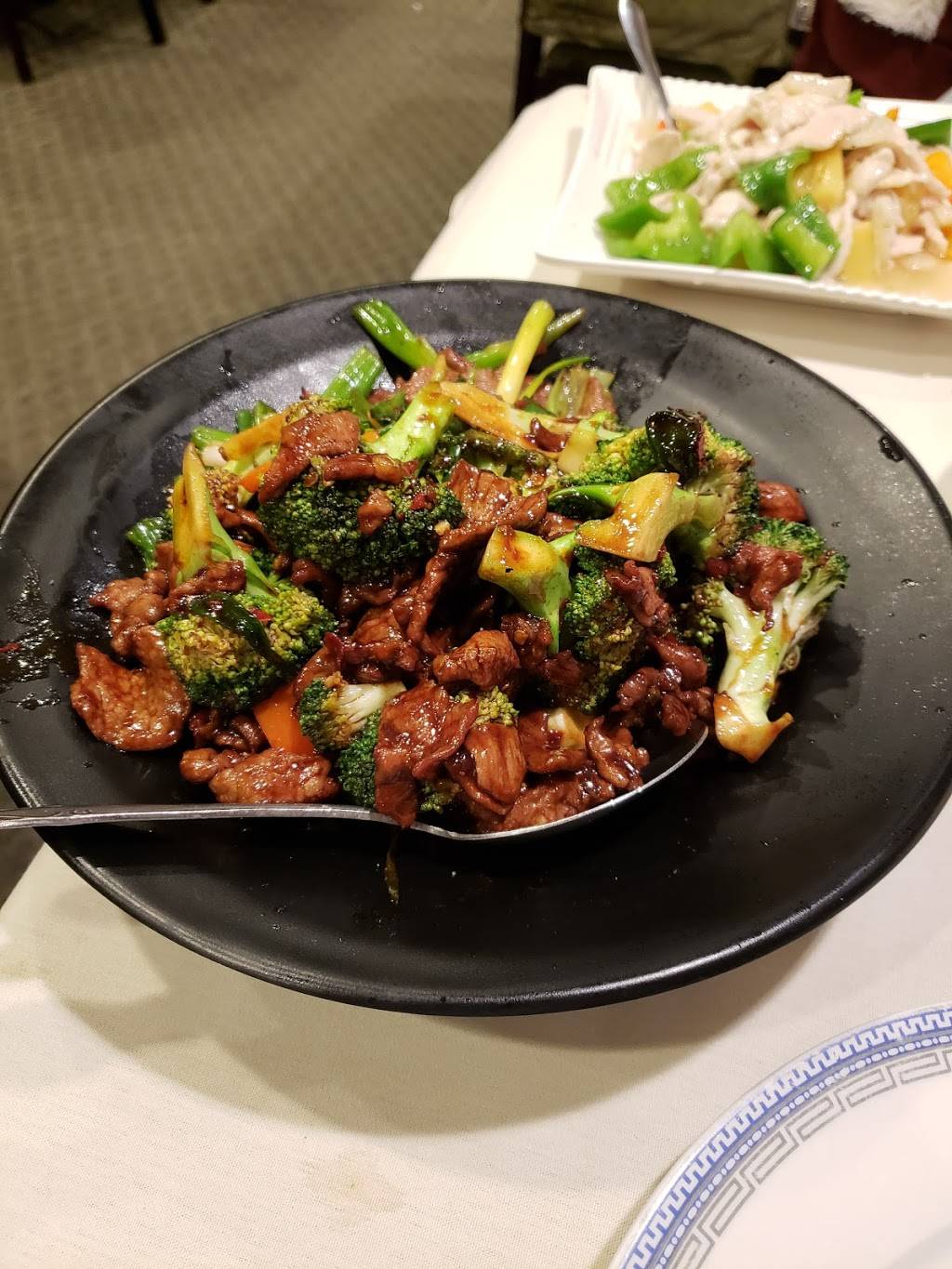 Hunan Manor | restaurant | 7091 Deepage Dr, Columbia, MD 21045, USA | 4103811134 OR +1 410-381-1134