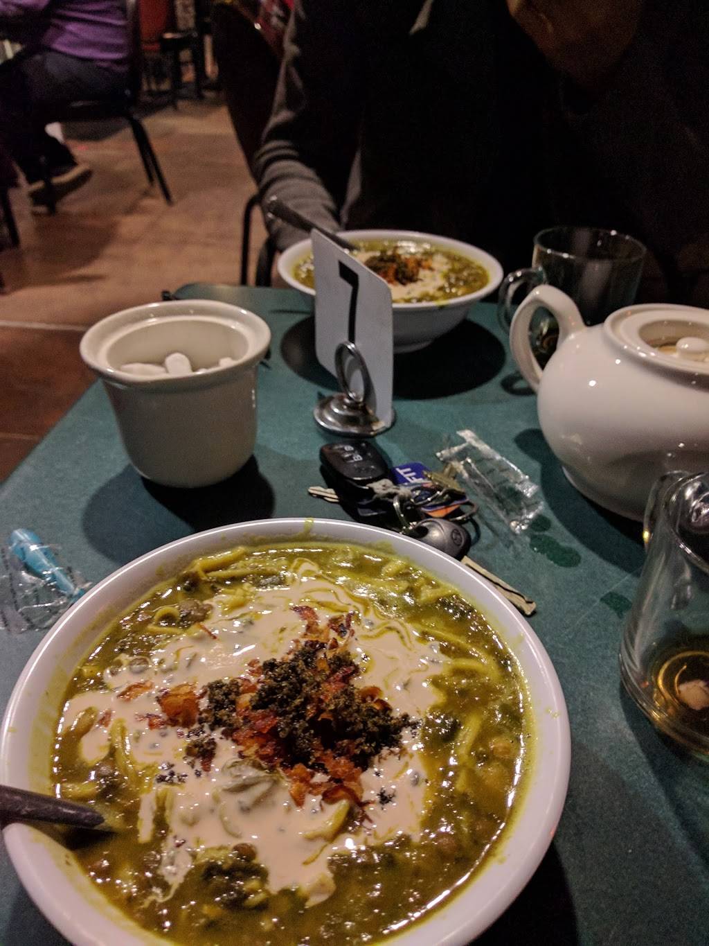 Momos Grill & Hookah | restaurant | 2626 Dupont Dr, Irvine, CA 92612, USA | 9494752200 OR +1 949-475-2200