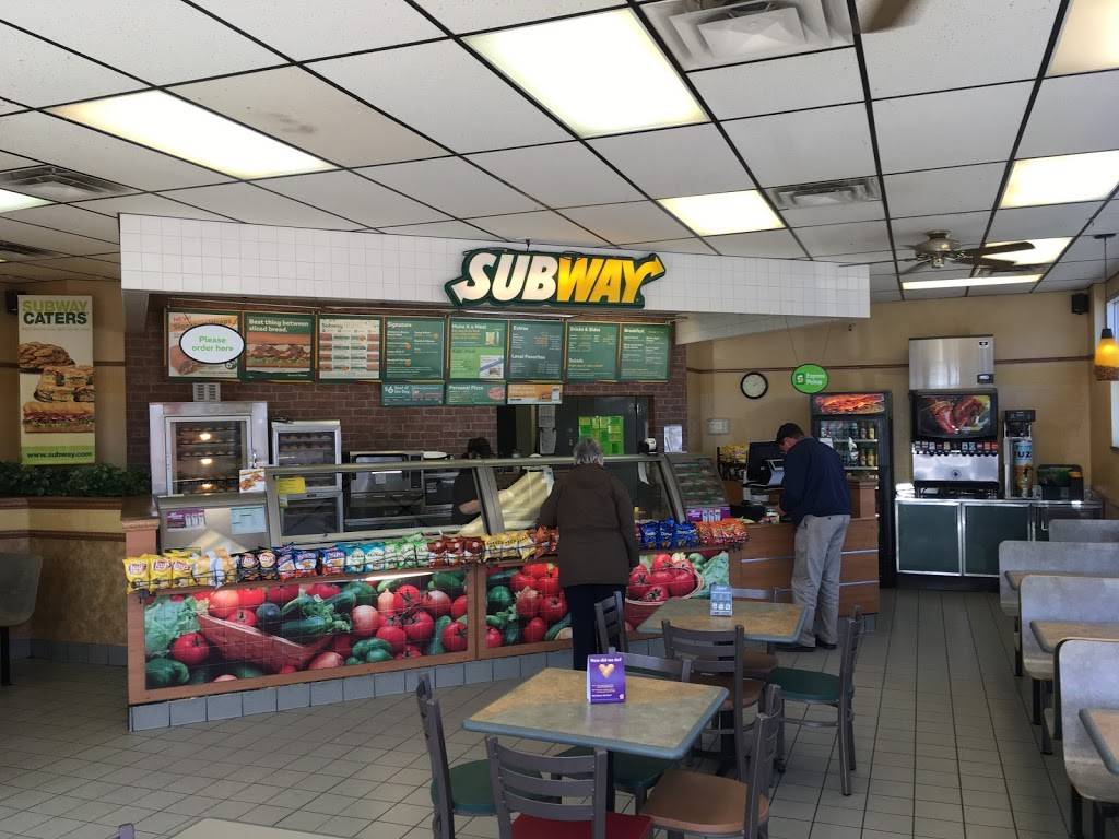 Subway | restaurant | 3218 Orion Dr, Ames, IA 50010, USA | 5152324527 OR +1 515-232-4527