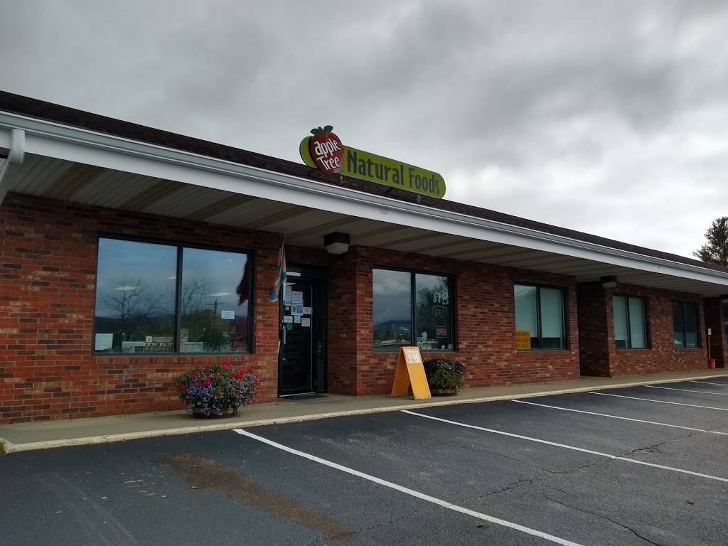 Morrisville House of Pizza | restaurant | 30 Munson Ave, Morristown, VT 05661, USA | 8028885200 OR +1 802-888-5200