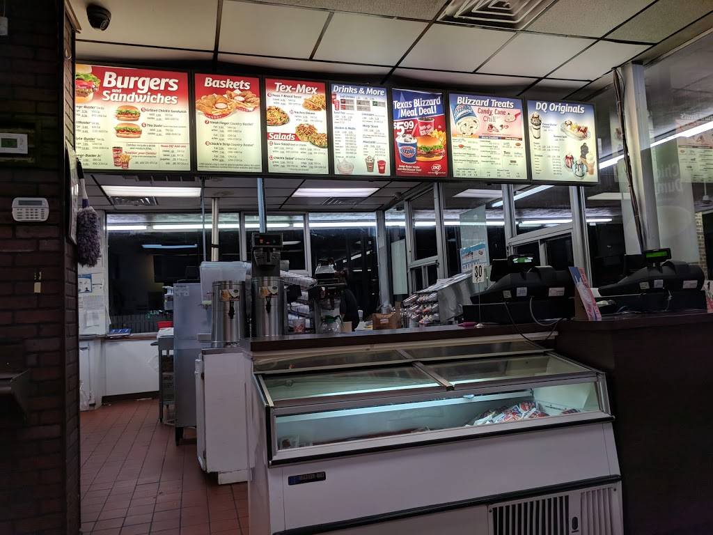 Dairy Queen Store | restaurant | 311 N Jefferson St, La Grange, TX 78945, USA | 9799685861 OR +1 979-968-5861