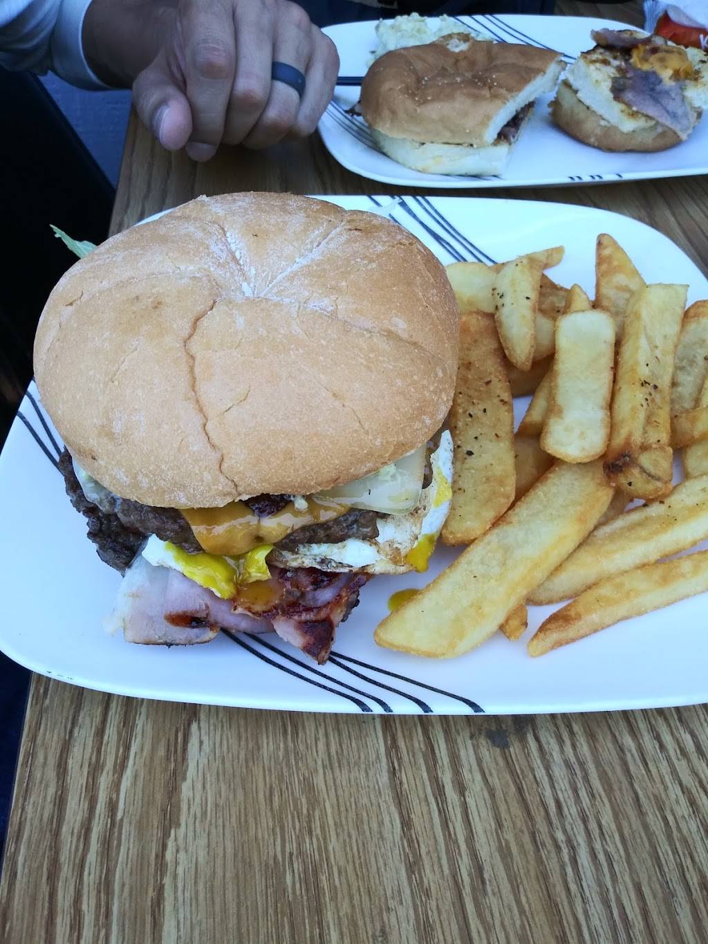 Rosburg Store | restaurant | 4193 WA-4, Rosburg, WA 98643, USA | 3604652223 OR +1 360-465-2223