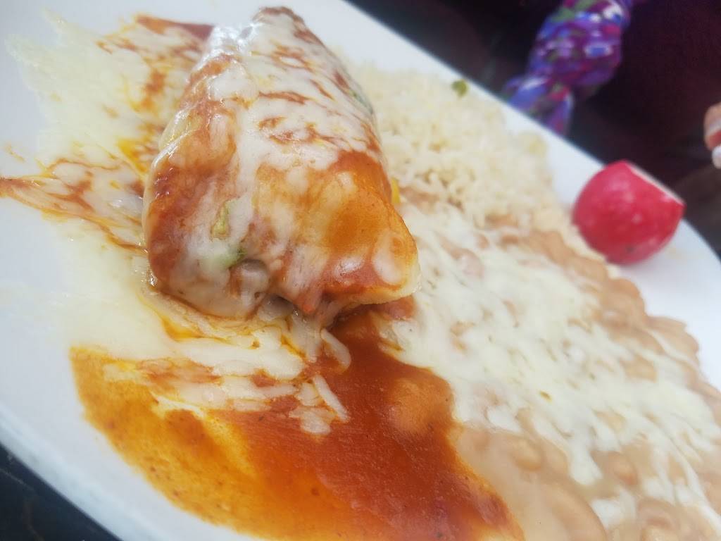 Hacienda On The Lake | restaurant | 27792 Vista Del Lago, Mission Viejo, CA 92692, USA | 9492157313 OR +1 949-215-7313