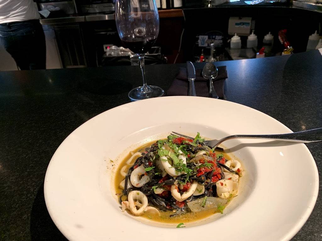 Ecco | restaurant | Concourse F, 6000 N Terminal Pkwy, Atlanta, GA 30320, USA | 4043479555 OR +1 404-347-9555