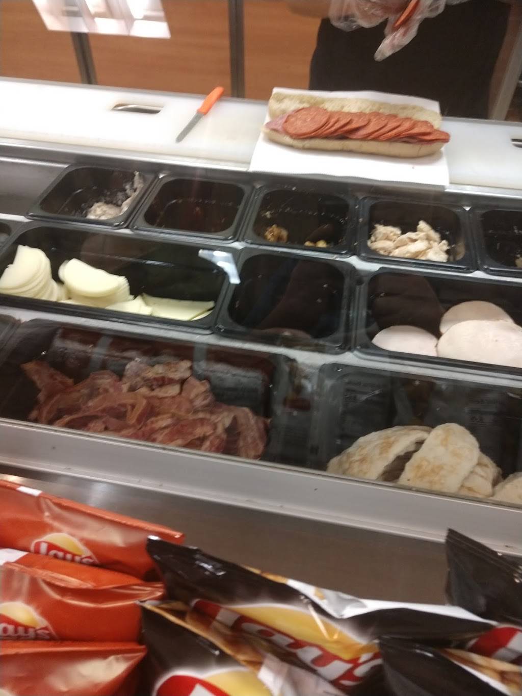 Subway | meal takeaway | 161 W Main St, Mesa, AZ 85201, USA | 4806449590 OR +1 480-644-9590